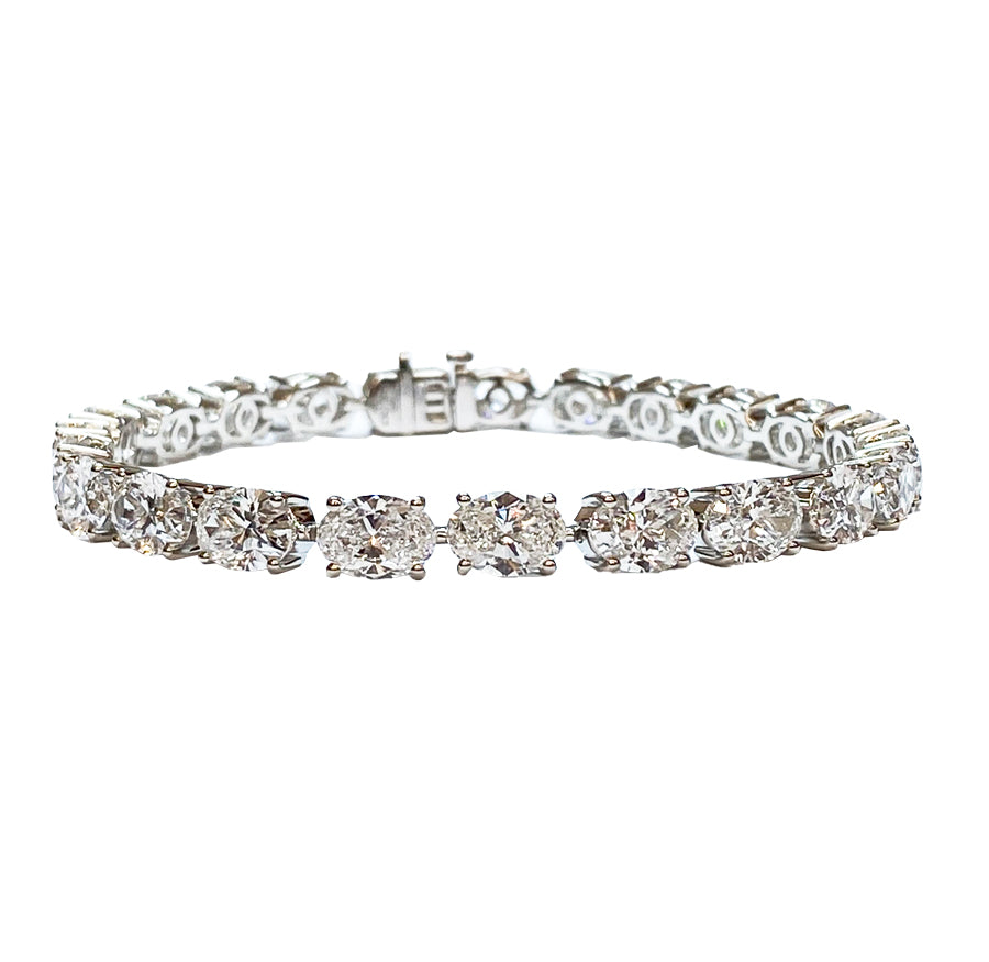 Oval Diamond Tennis Bracelet on 14k White Gold